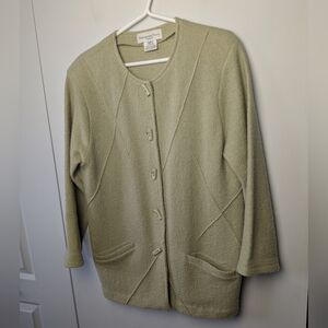 VTG Proportion Petite ConradC Women 100% Wool Sweater Size Medium Green